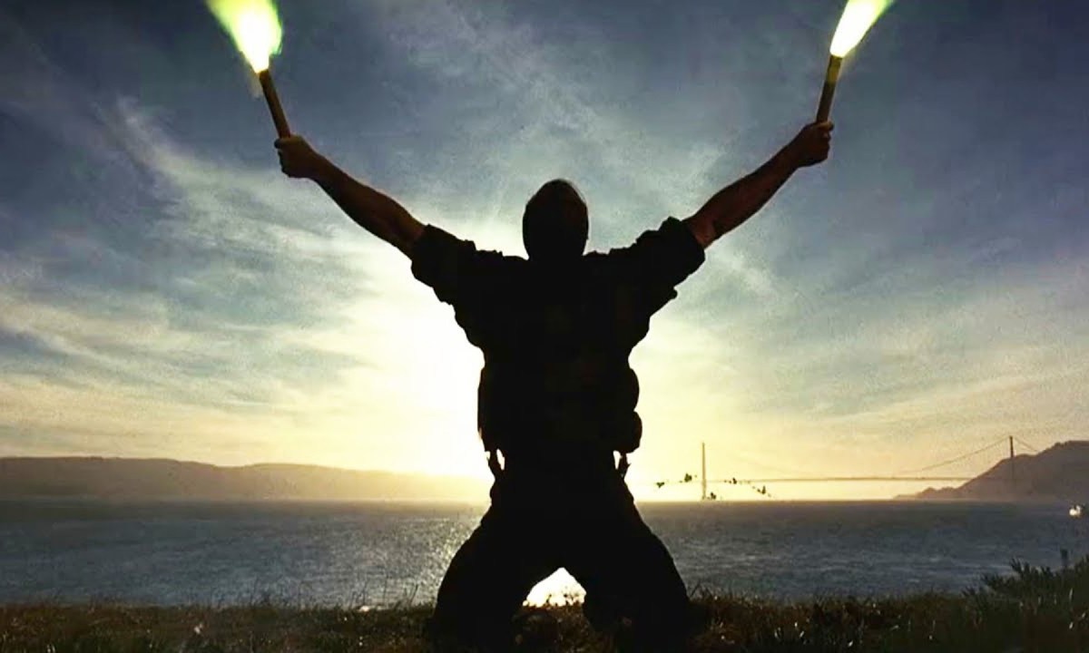 Nick Cage signals fighter jets in The Rock.