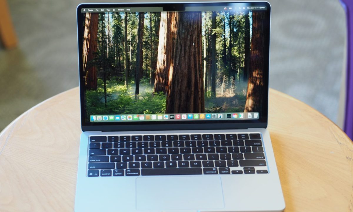 Apple MacBook Air 13 M4 front view showing display and keyboard.