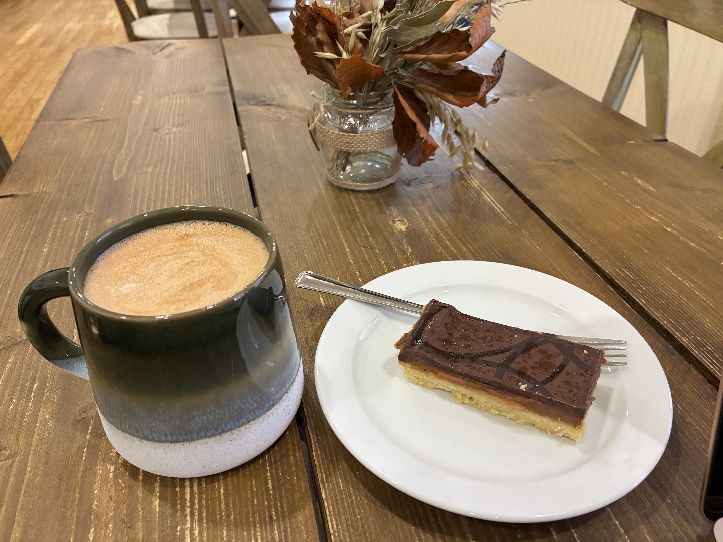 A photo taken with the iPhone 16e.